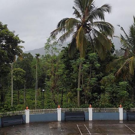 Pepper Valley Resort Kalpetta Exterior foto